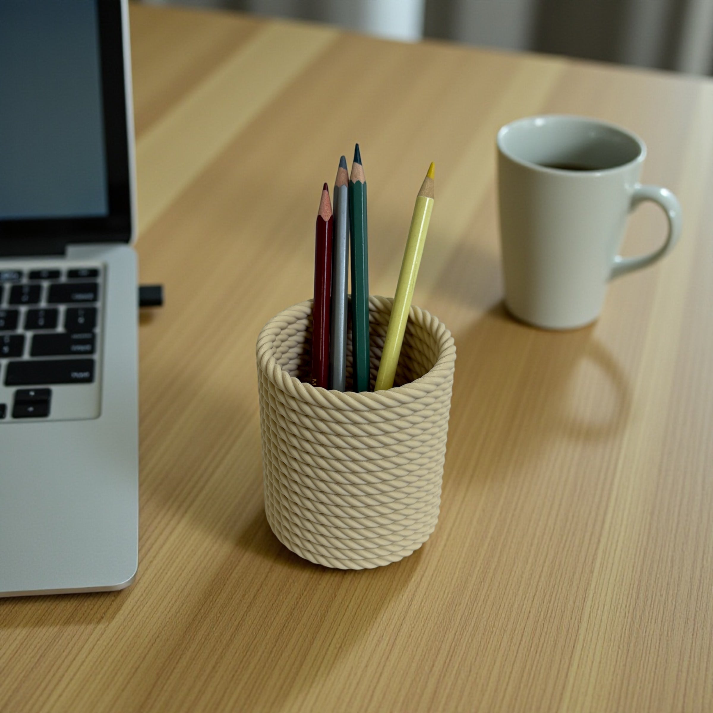 Blyantholder i reb-look