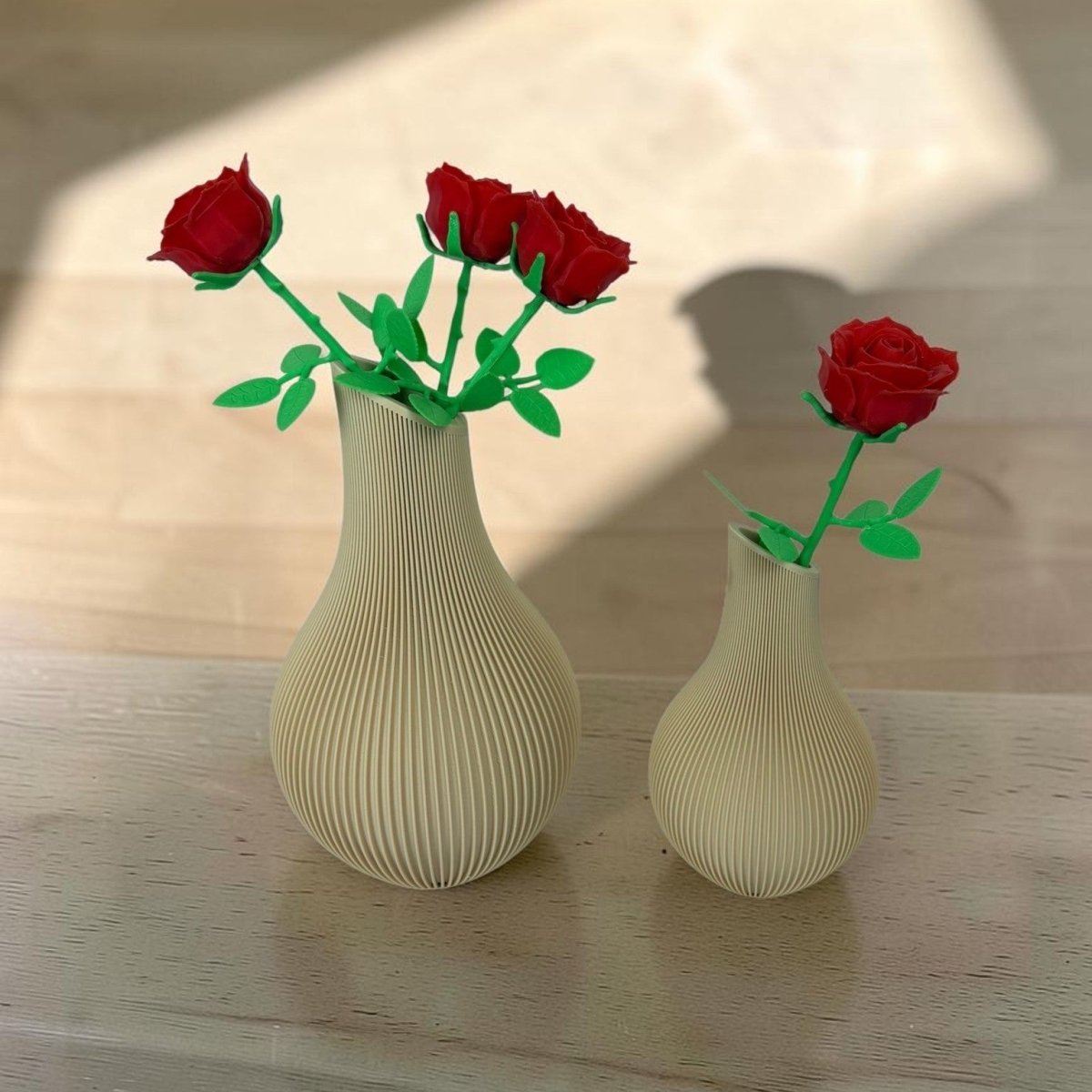 Shizu Vase